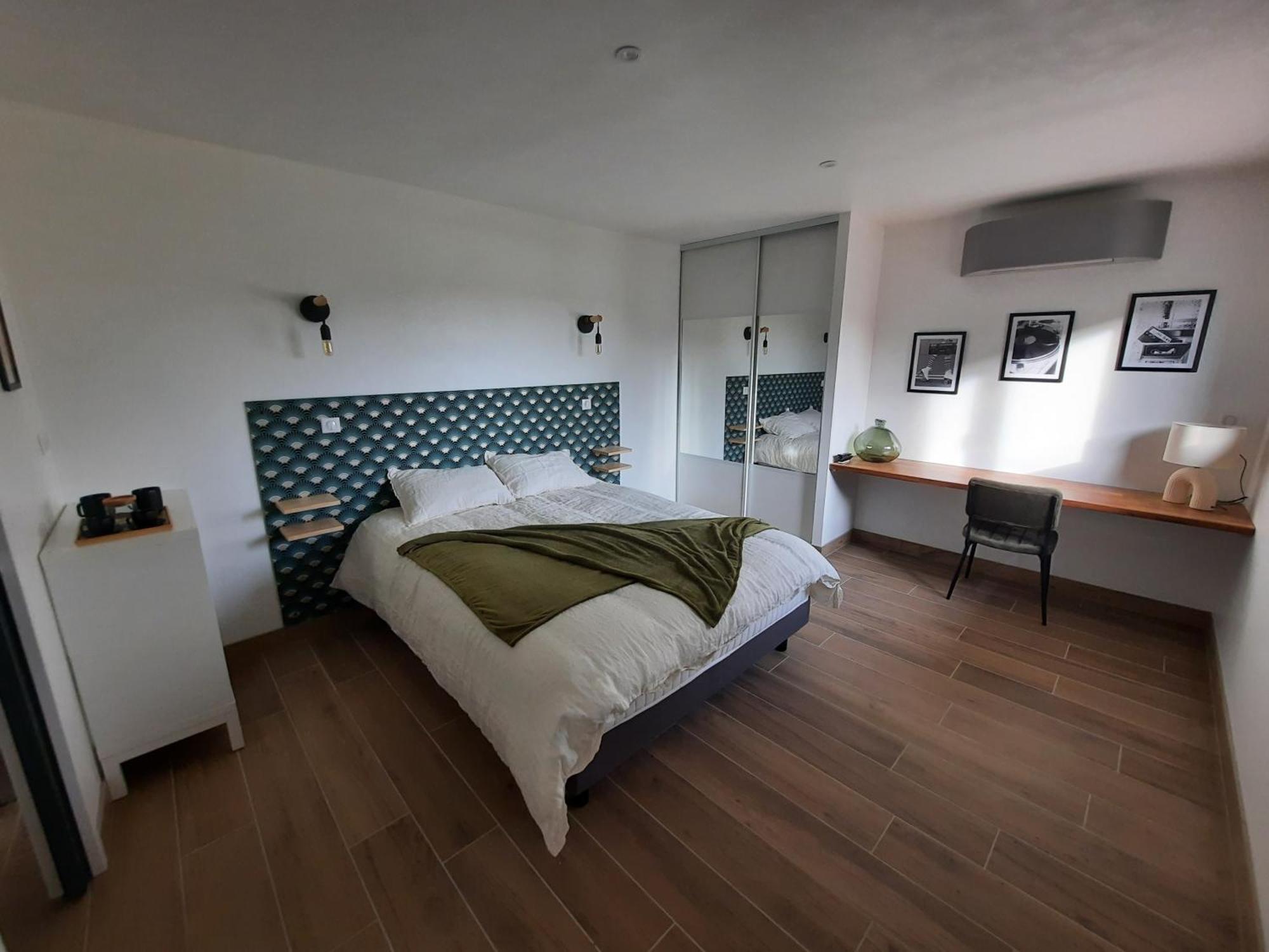 Petit Coin De Paradis, Calme Et Confort Garantie ! Chambre Independante Dans Une Dependance ! Montauban Luaran gambar